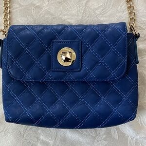 Elegant Blue Quilted Chain Bag